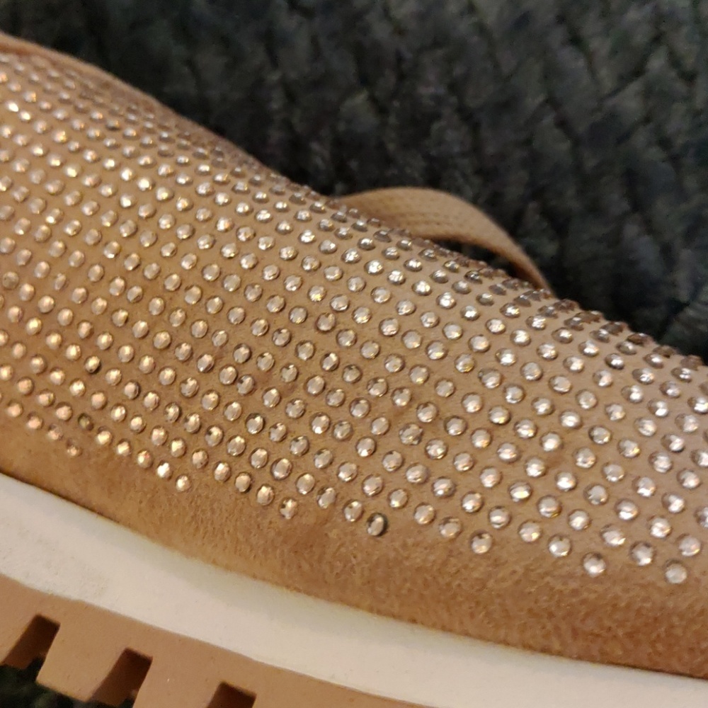 Shoes - Picture 3 of 3